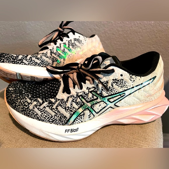 ASICS ff blast - Picture 1 of 4